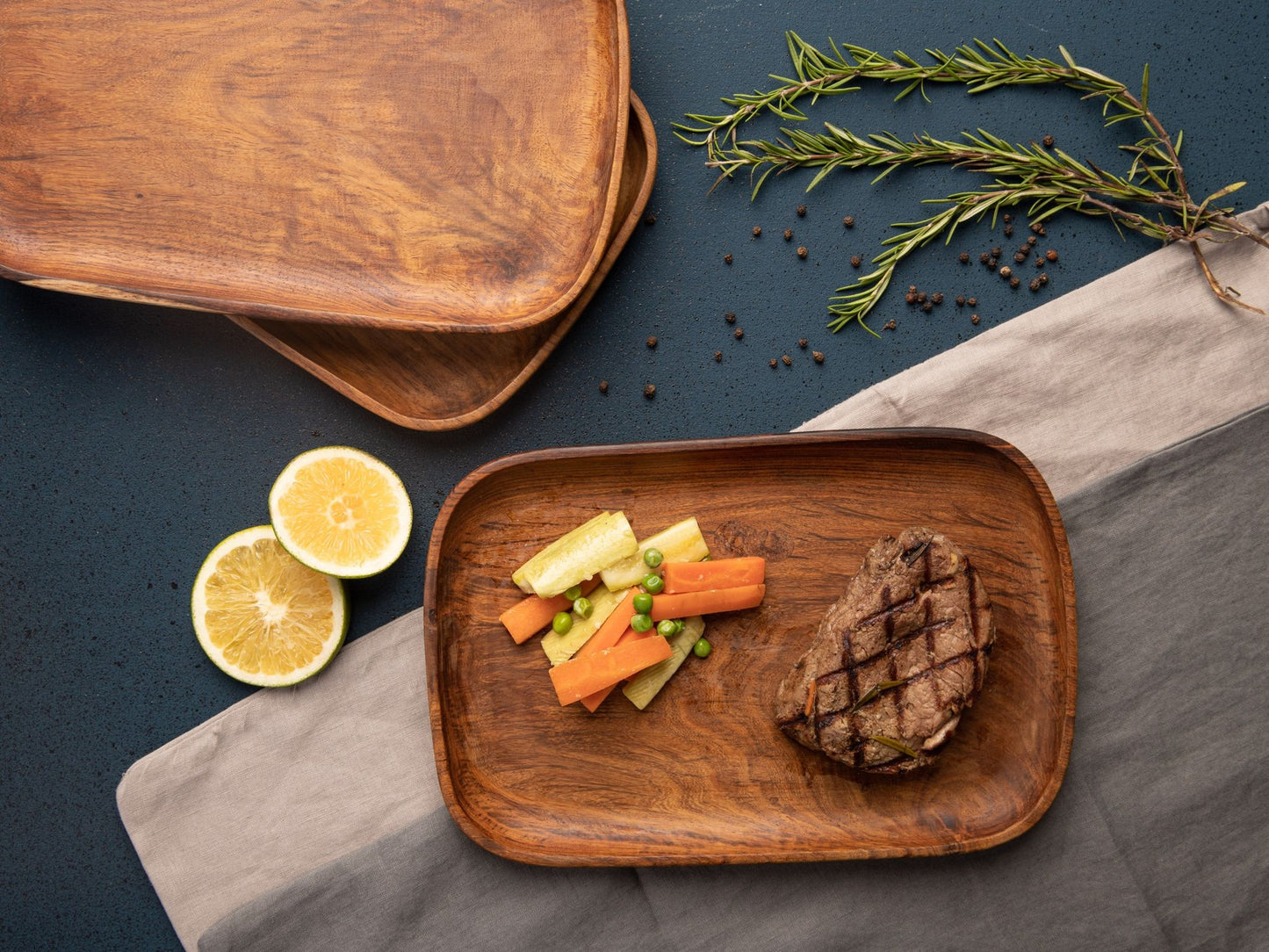 Rectangular Wooden Dinner/Serving Plate - Bohowoodland