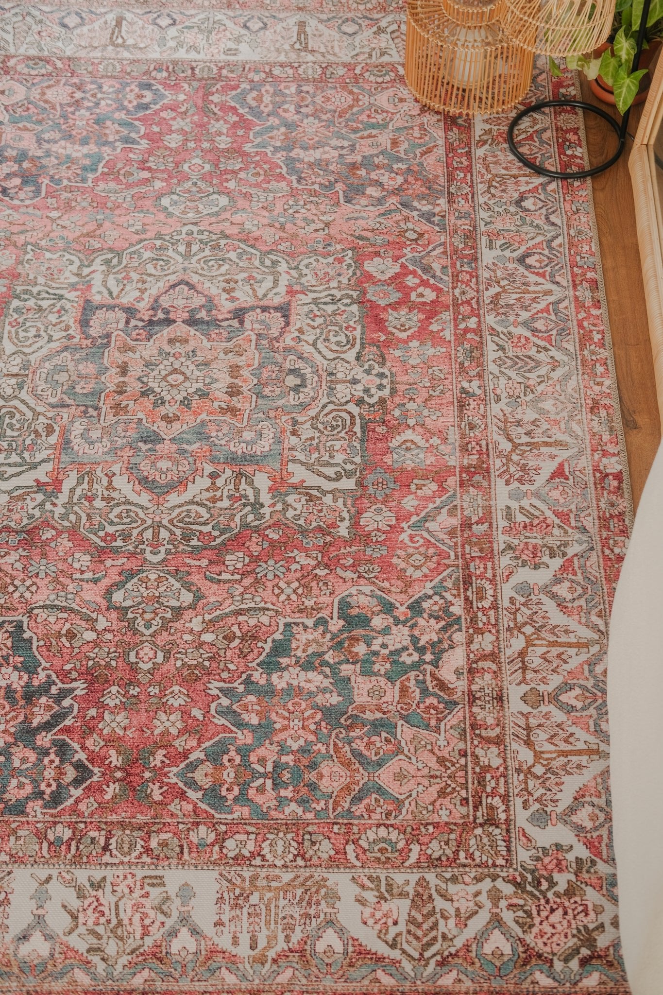 Blossom Salouk Rug - Bohowoodland