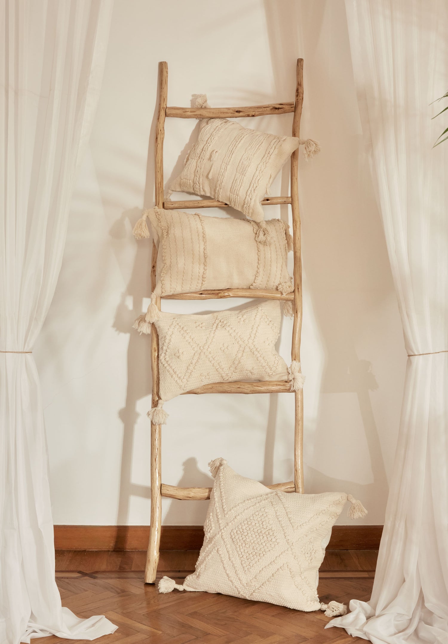 Calm Cushion Covers Set - Set of 4 - Bohowoodland