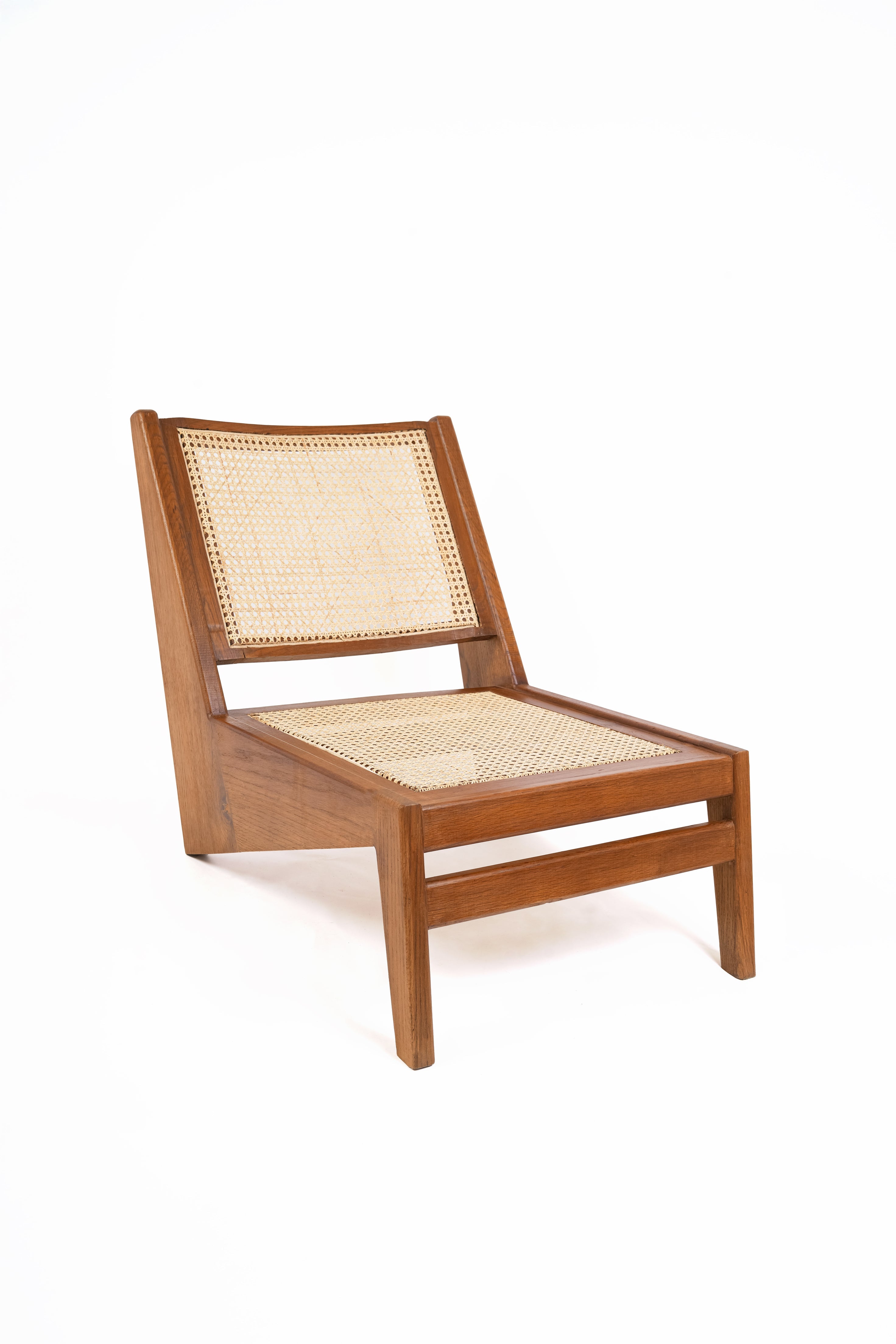 V Relaxed Chair - Bohowoodland