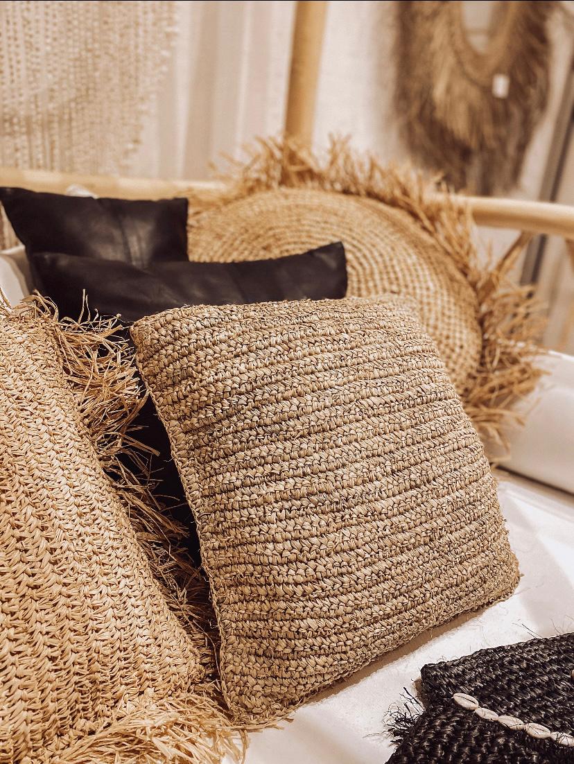 Raffia Cushion - Bohowoodland