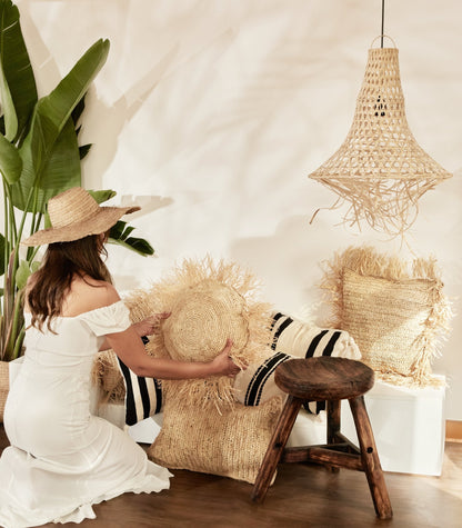 Round Raffia Cushion with Fringe - Bohowoodland